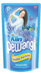 Soklin Pewangi Biru 820Ml Pouch